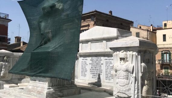 Monumento ai caduti, domenica la presentazione alla città dopo il restauro